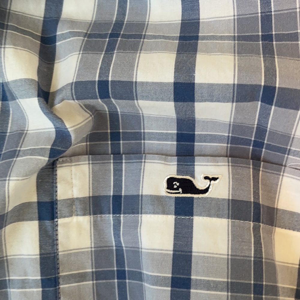 Vineyard Vines Button Down. - image 3